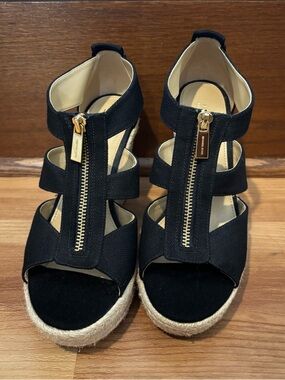 Michael Kors Women's Black Espadrille Platform Sandals with Front Zipper. Size:6